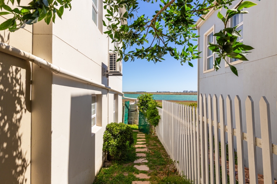 4 Bedroom Property for Sale in Port Owen Western Cape